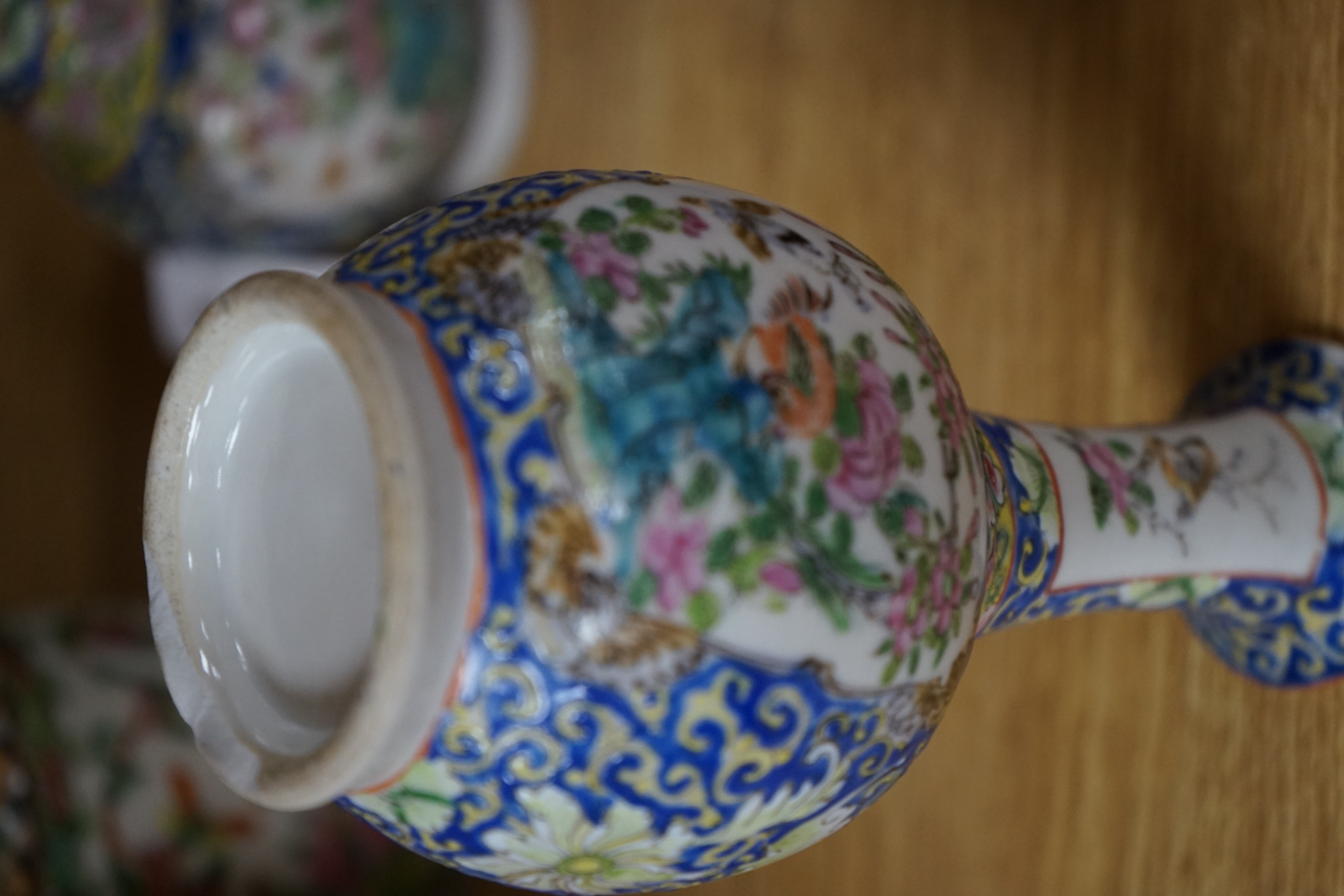 Four 19th century Chinese famille rose vases, 21cm